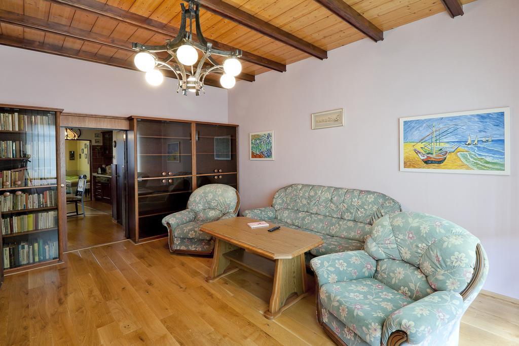 Pension Cizek Mikulov Buitenkant foto